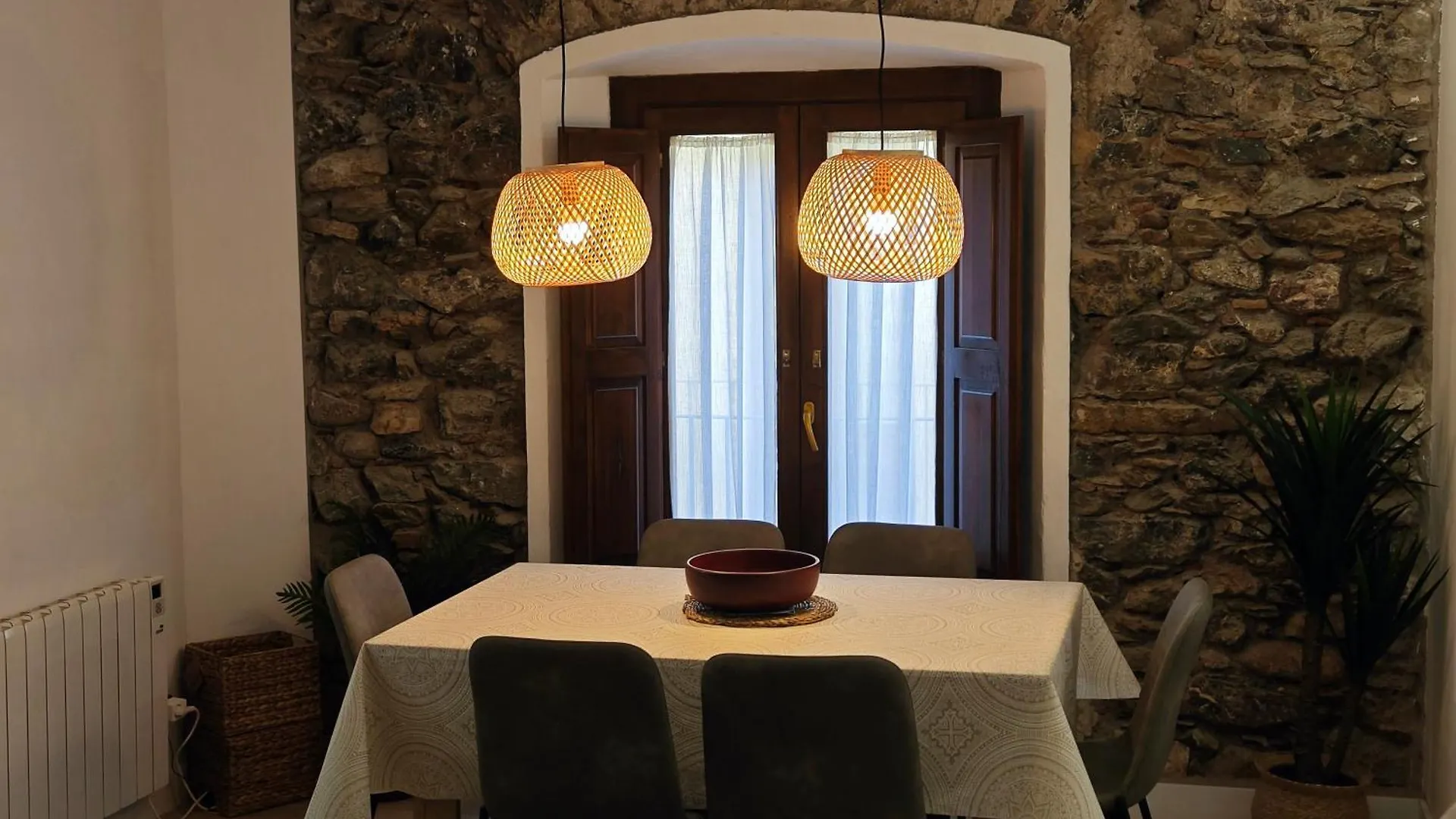 Can Carisma Camprodon 0*,  Spain